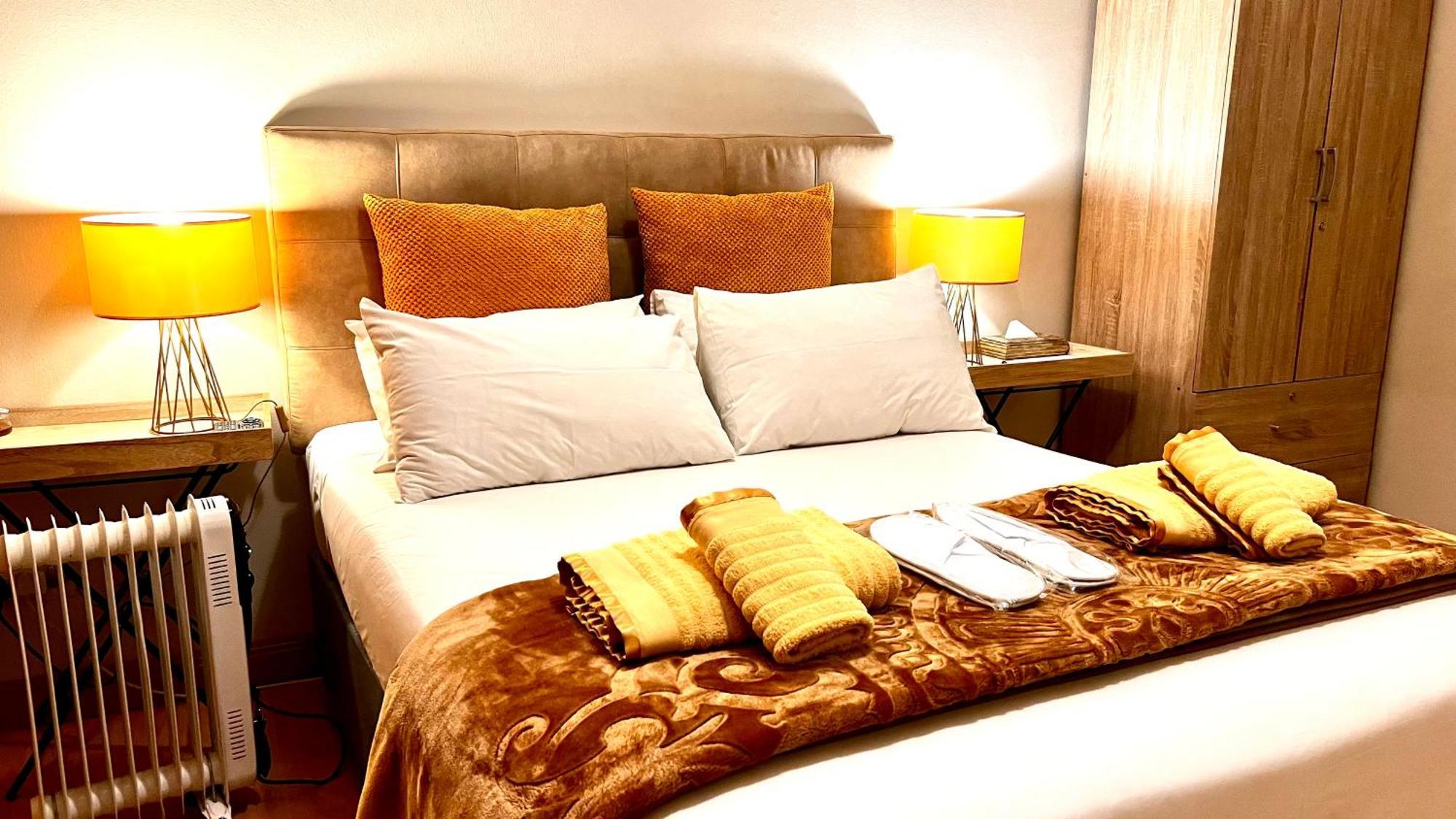 27A On Angus Hotel Johannesburg Buitenkant foto